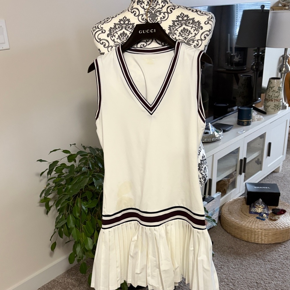 TORY SPORT - White Dress with Black and Burgundy Trim